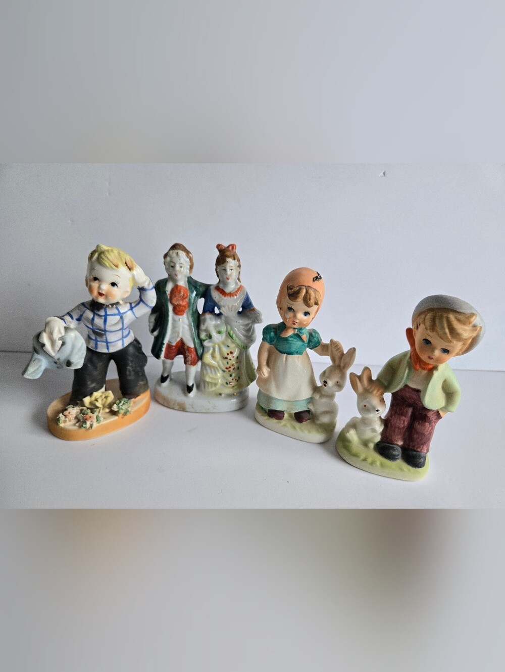 Japan Figure Figurine Lot